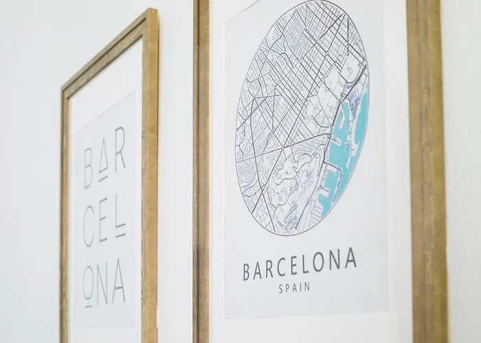 Be Barcelona Eixample Universidad